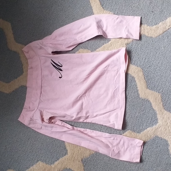 Forever 21 Tops - 🗽 Letter M initial baby pink Long Sleeve Top
